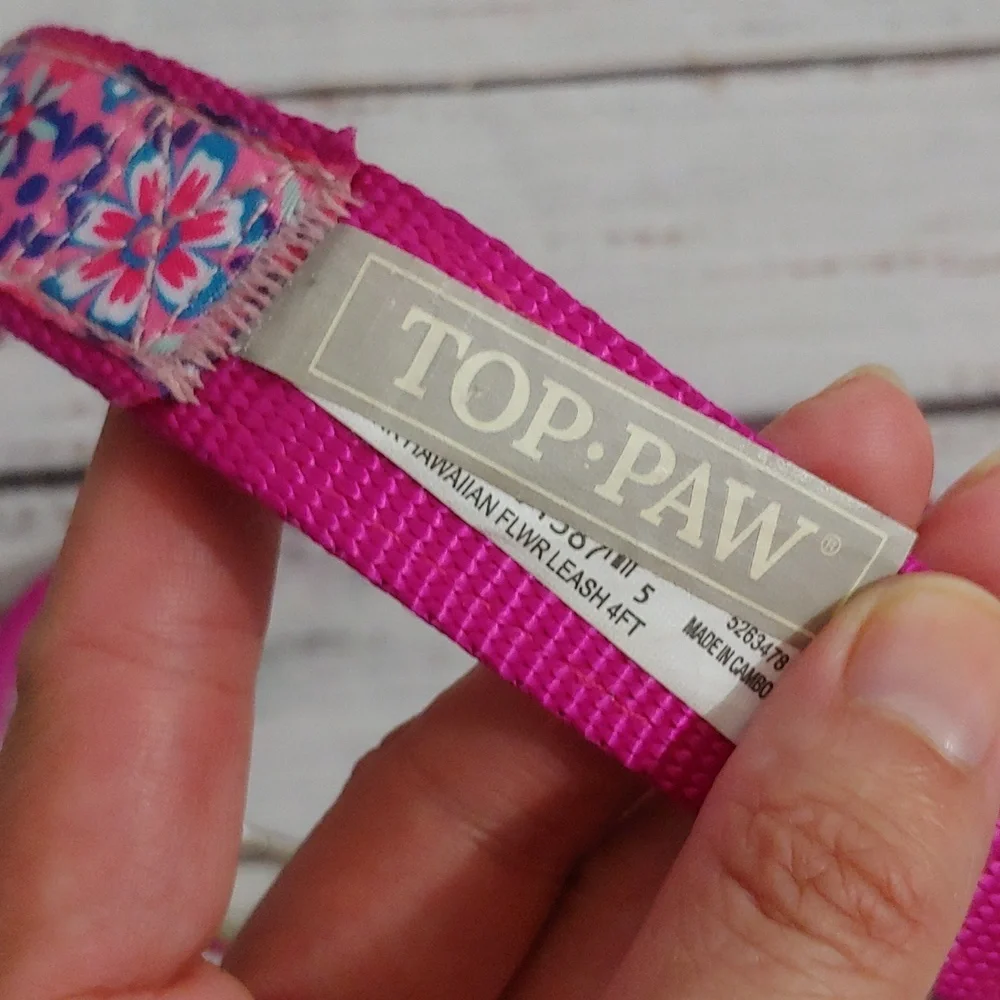 TOP PAW NWOT LEASH‎ HAAIIAN PRINT